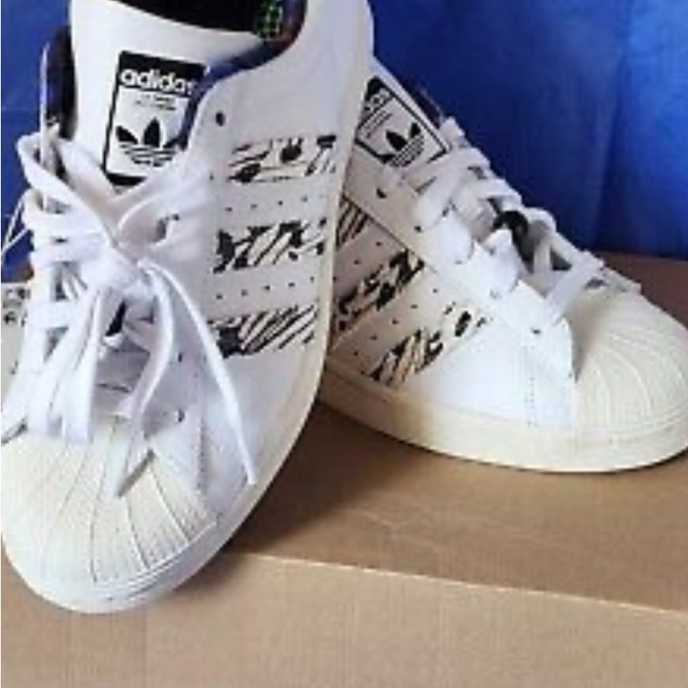 Adidas Superstar White Butterfly